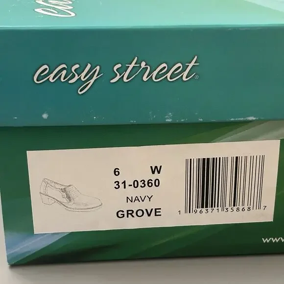 Easy Street Women's Grove Navy Faux Leather Block Heels 6 W - Picture 9 of 9